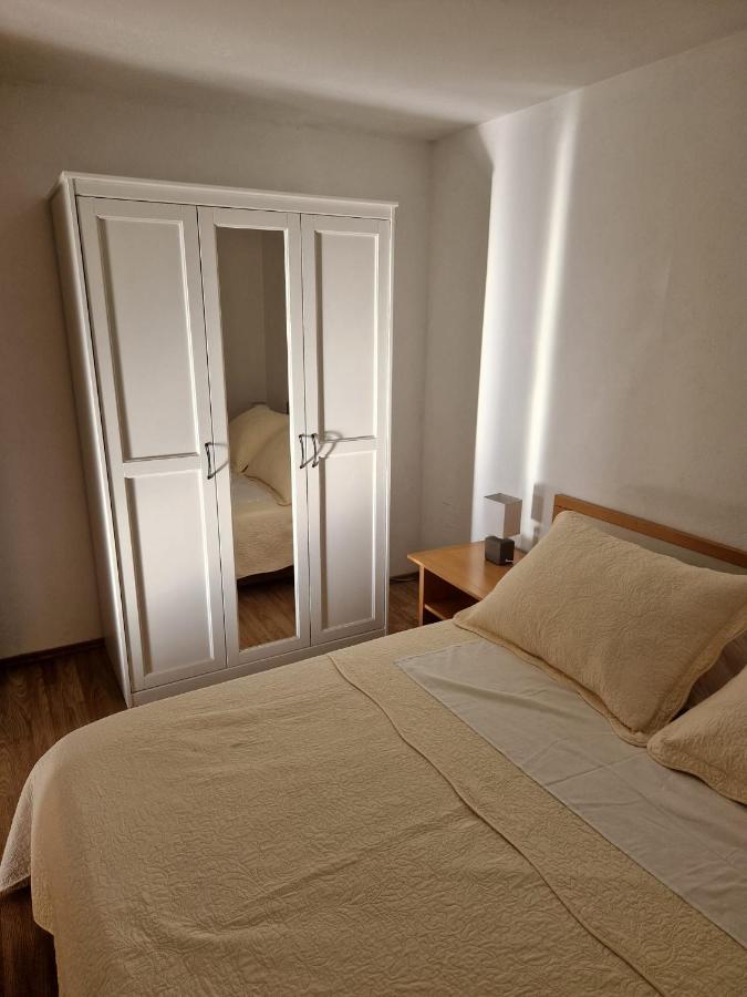 Apartament Misic